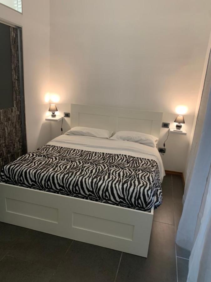 Bed and Breakfast Beatrice Royal à Naples Extérieur photo